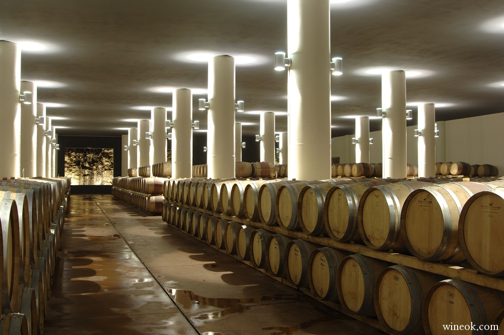 Cantina di Fonterutoli 176.jpg