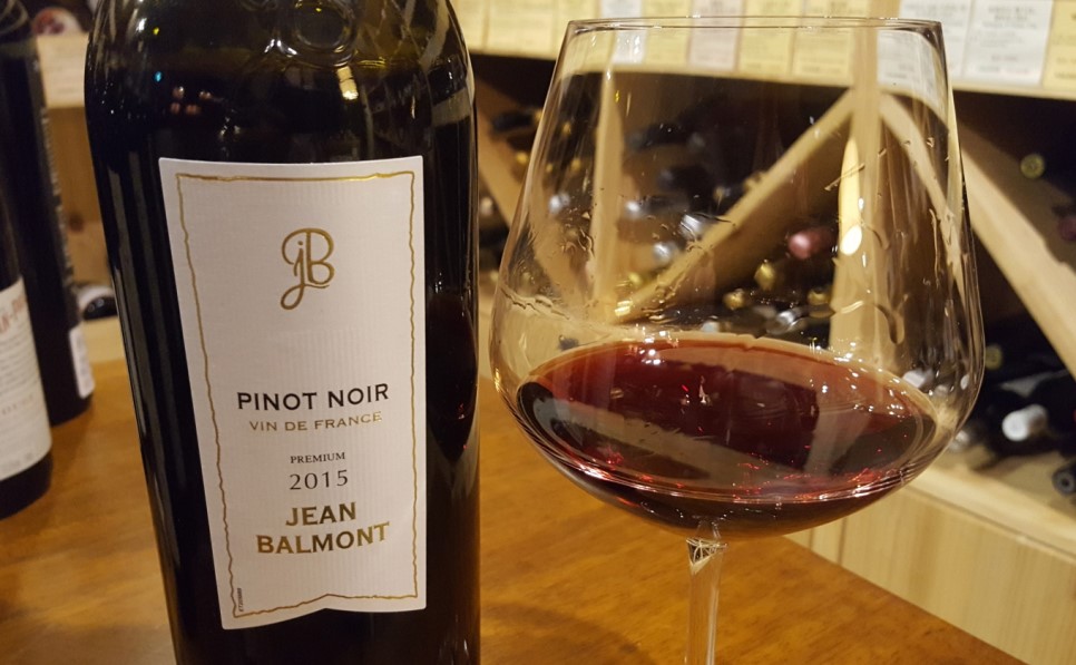 Jean Balmont Pinot Noir.jpg